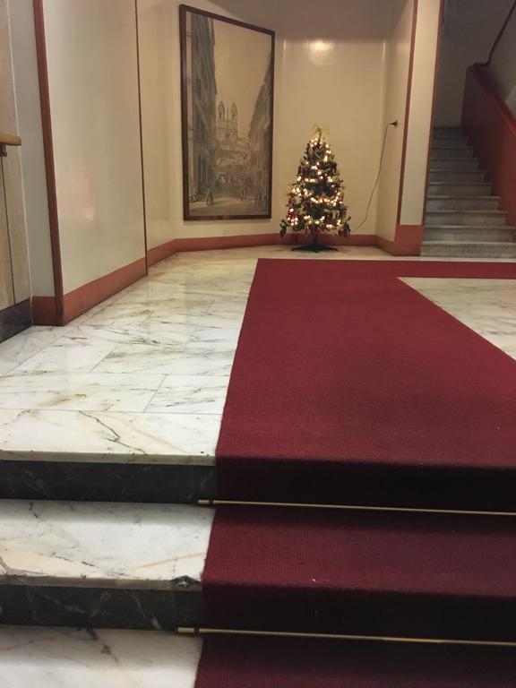 Pianeta Roma 127 Bed & Breakfast Bagian luar foto
